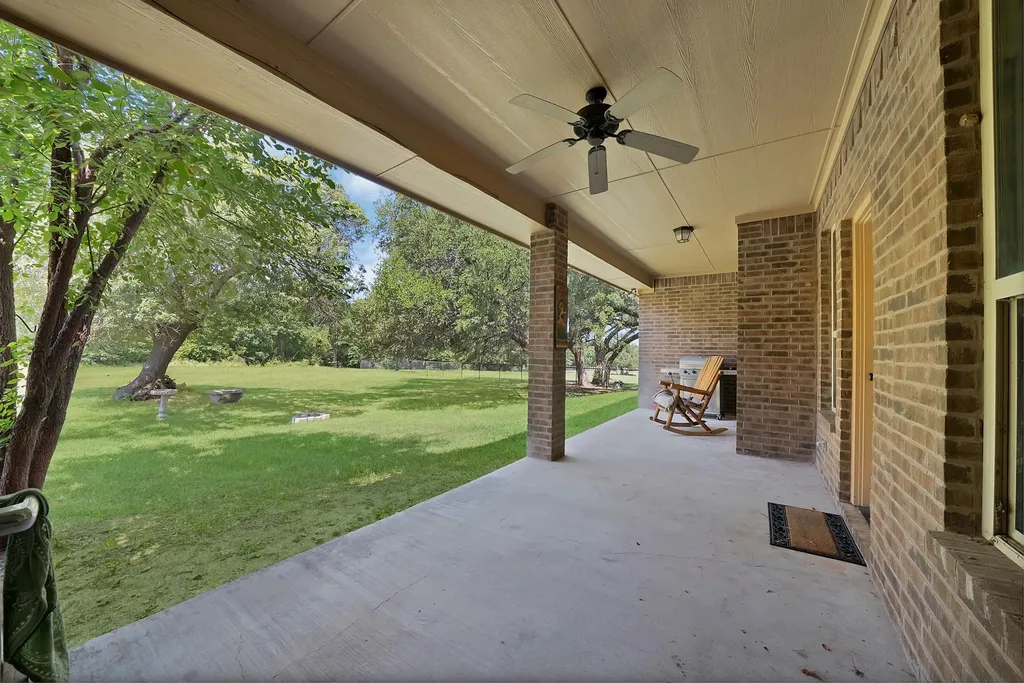 112 Meadow Arbor Drive Weatherford TX 76085