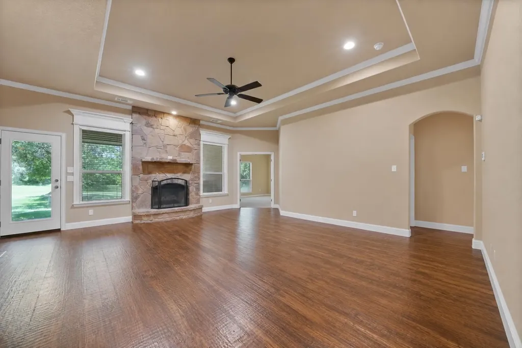 112 Meadow Arbor Drive Weatherford TX 76085