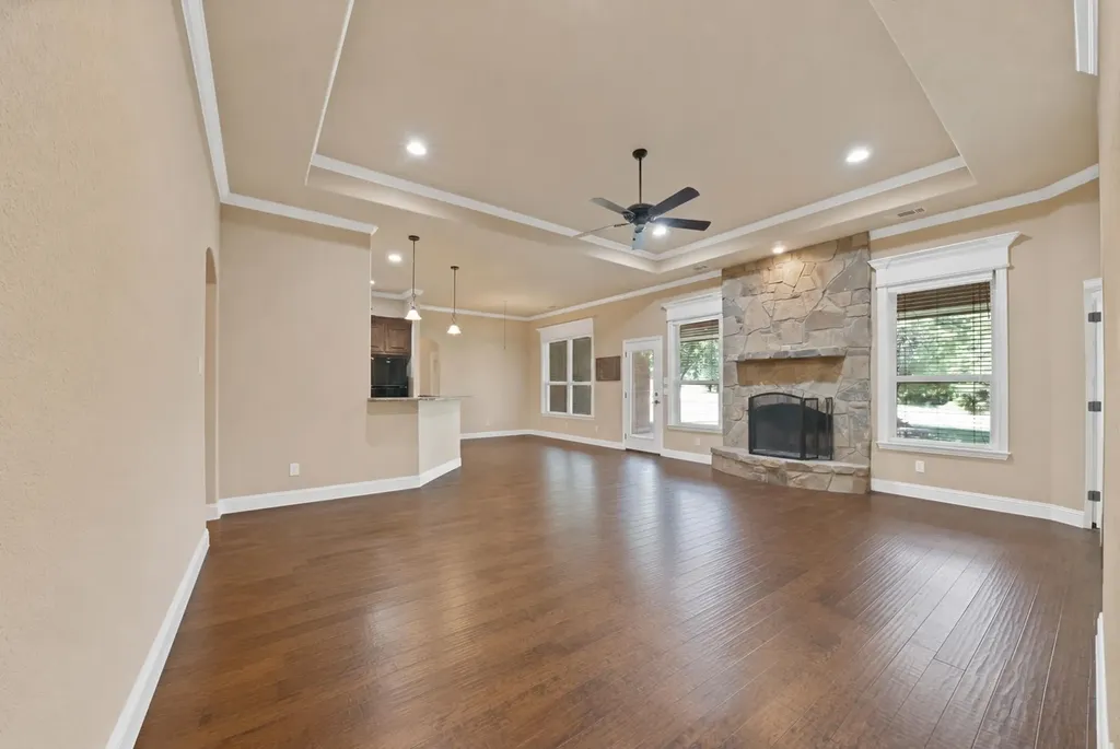 112 Meadow Arbor Drive Weatherford TX 76085