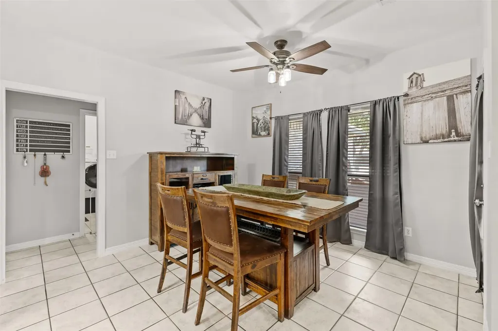 500 Little Creek Trail Oak Leaf TX 75154