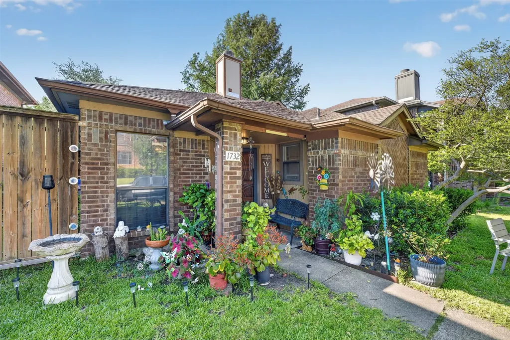 1732 Alameda Drive Mesquite TX 75150