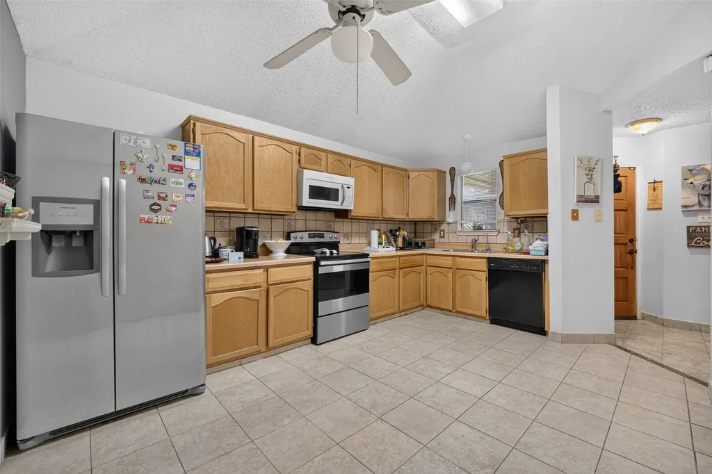 1732 Alameda Drive Mesquite TX 75150