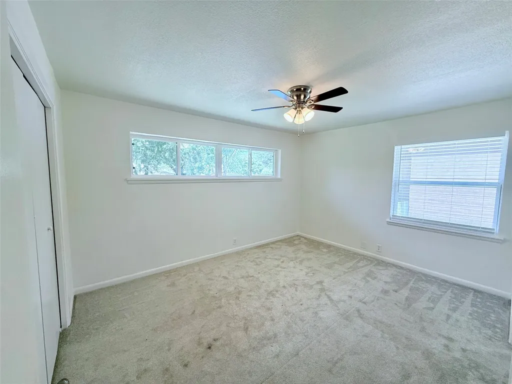 1411 W Shields Drive Sherman TX 75092