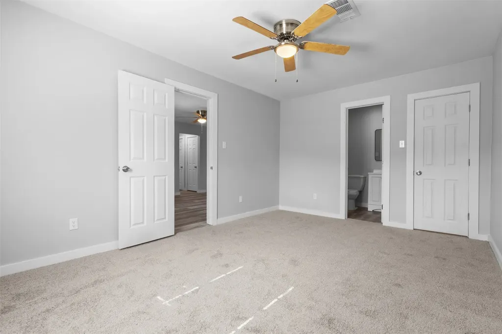 8719 Freeport Drive Dallas TX 75228