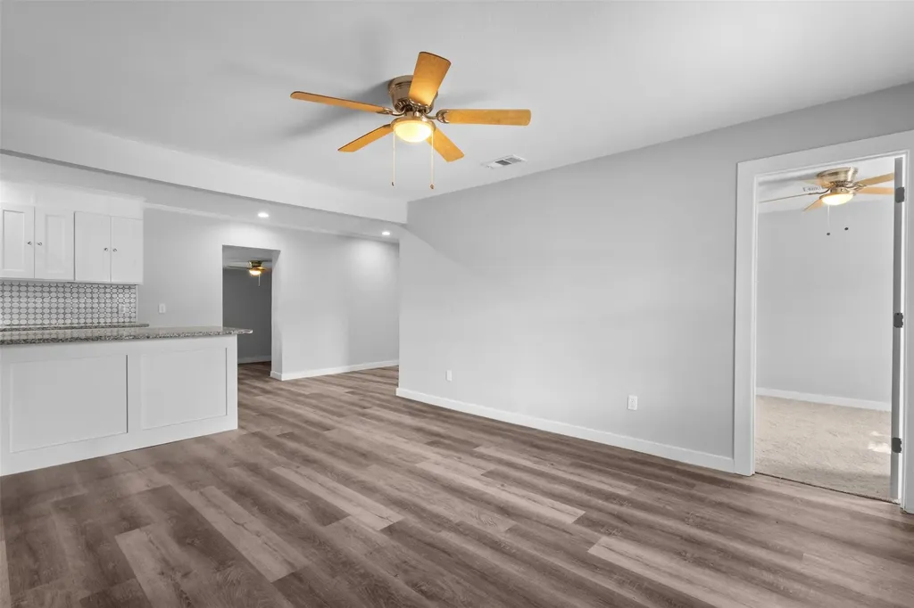 8719 Freeport Drive Dallas TX 75228