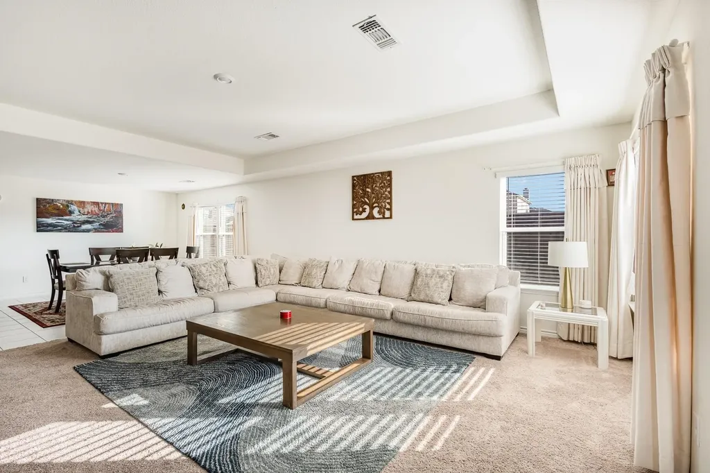 936 Waggoner Drive Aubrey TX 76227