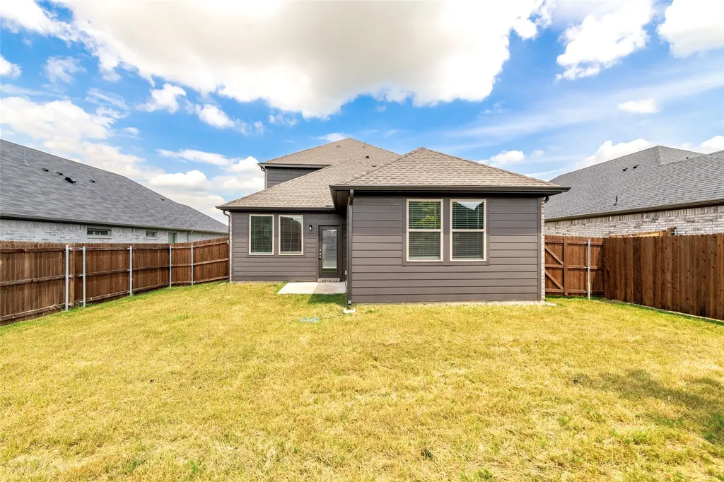 320 Leopold Trail Greenville TX 75402
