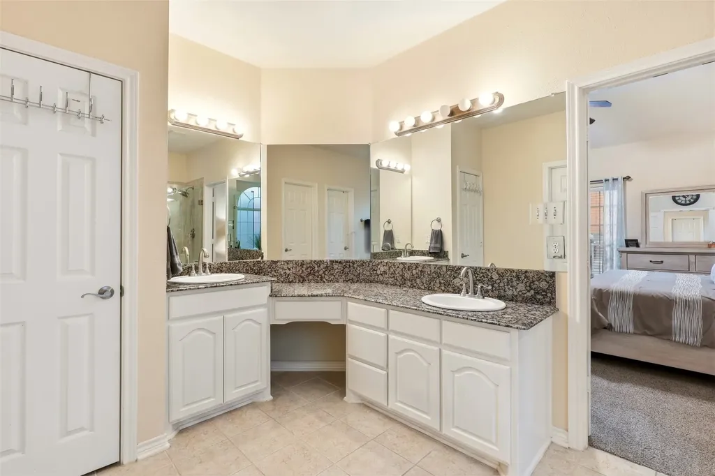 5804 Logan Drive Plano TX 75094