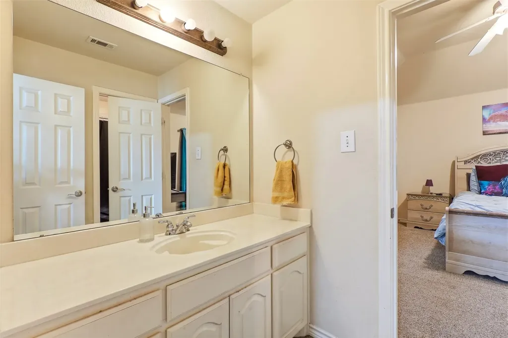 5804 Logan Drive Plano TX 75094