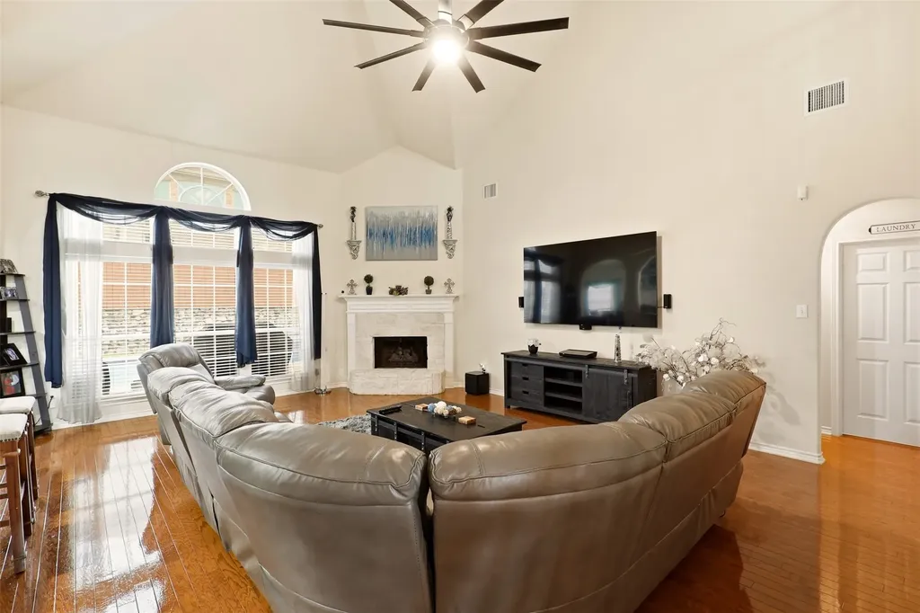 5804 Logan Drive Plano TX 75094