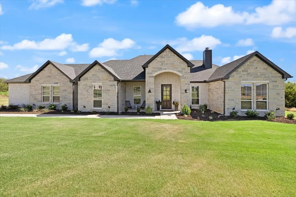 1028 Gatlin Circle Springtown TX 76082