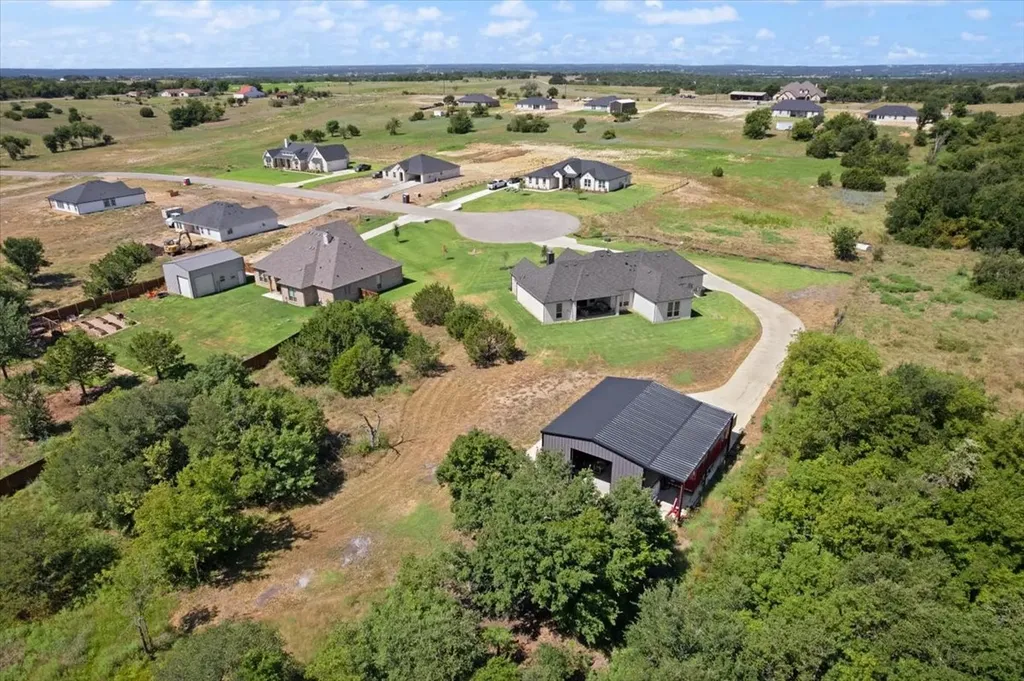 1028 Gatlin Circle Springtown TX 76082
