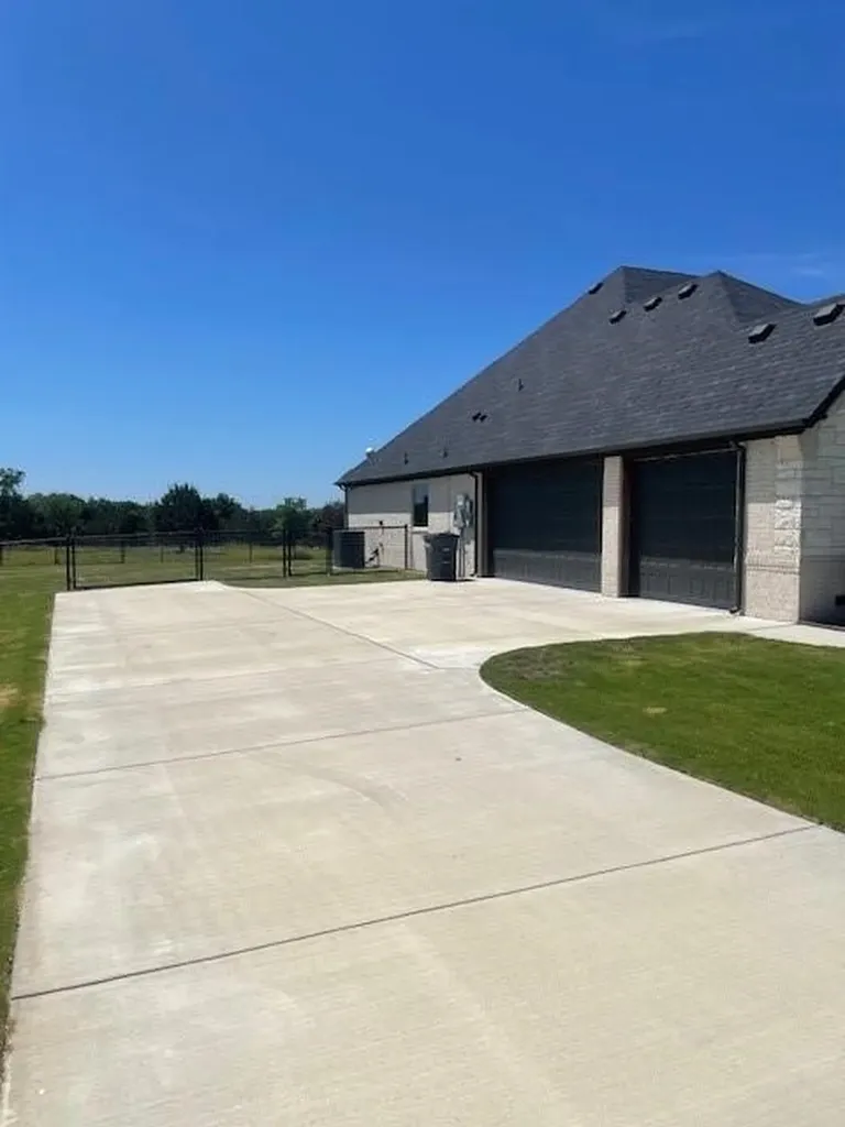 1036 Timber Hills Drive Weatherford TX 76087