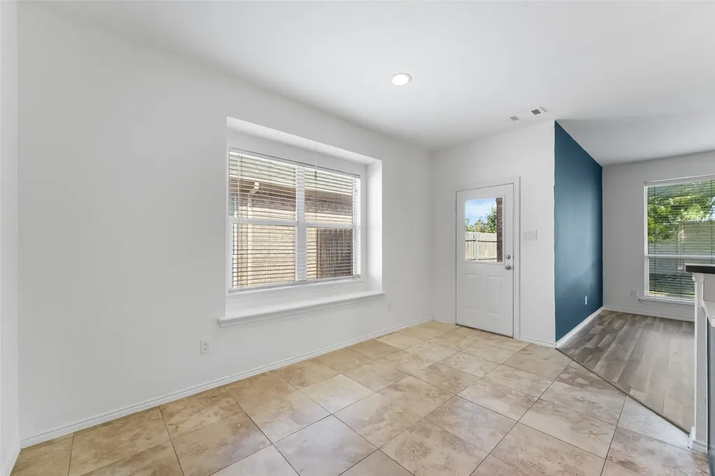 556 Caravan Drive Fort Worth TX 76131