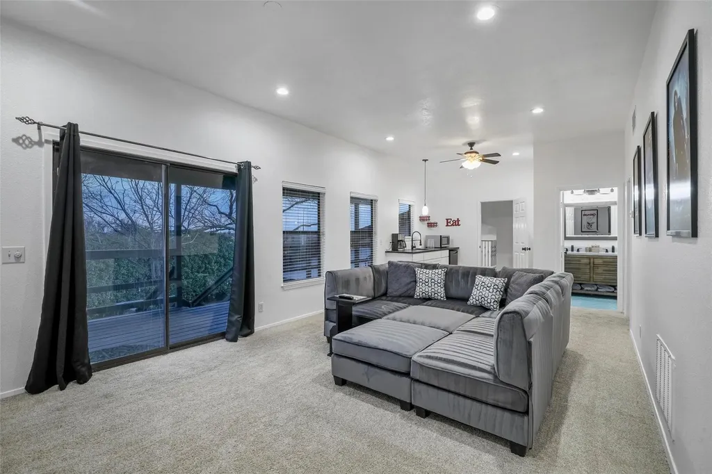 1510 Hillcrest Boulevard Little Elm TX 75068