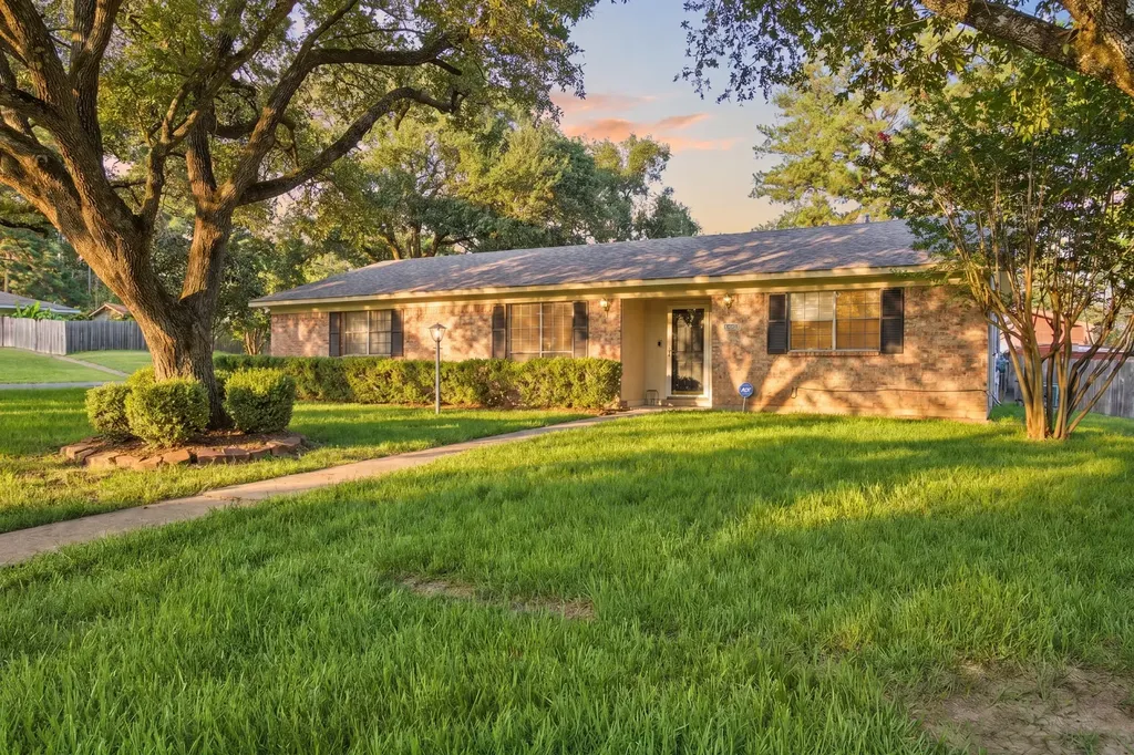 9401 Garfield Drive Shreveport LA 71118