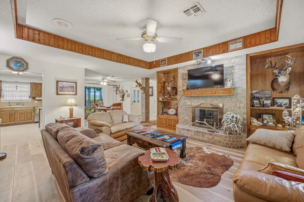 4527 S Keller Road Mineral Wells TX 76067
