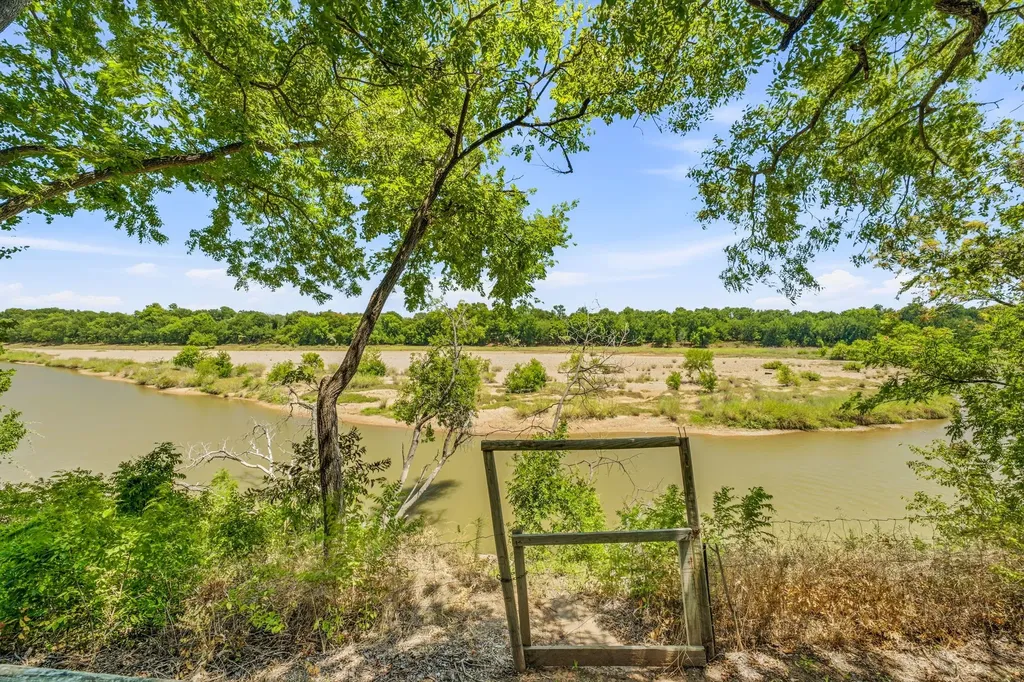 4527 S Keller Road Mineral Wells TX 76067