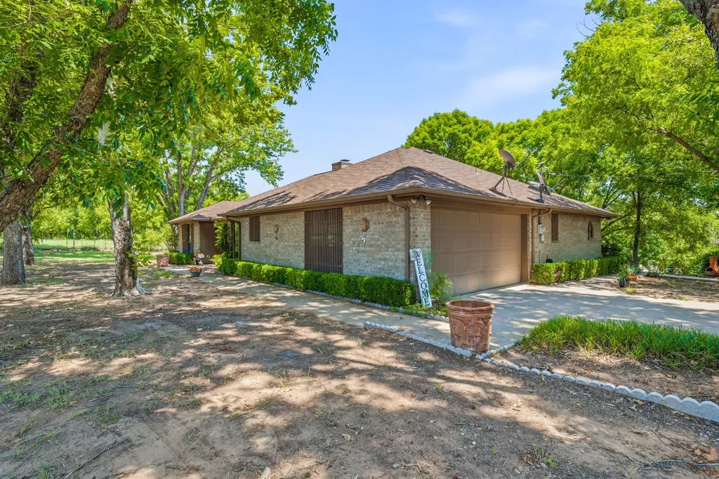 4527 S Keller Road Mineral Wells TX 76067