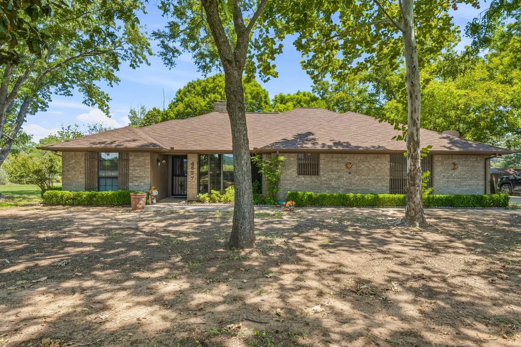 4527 S Keller Road Mineral Wells TX 76067