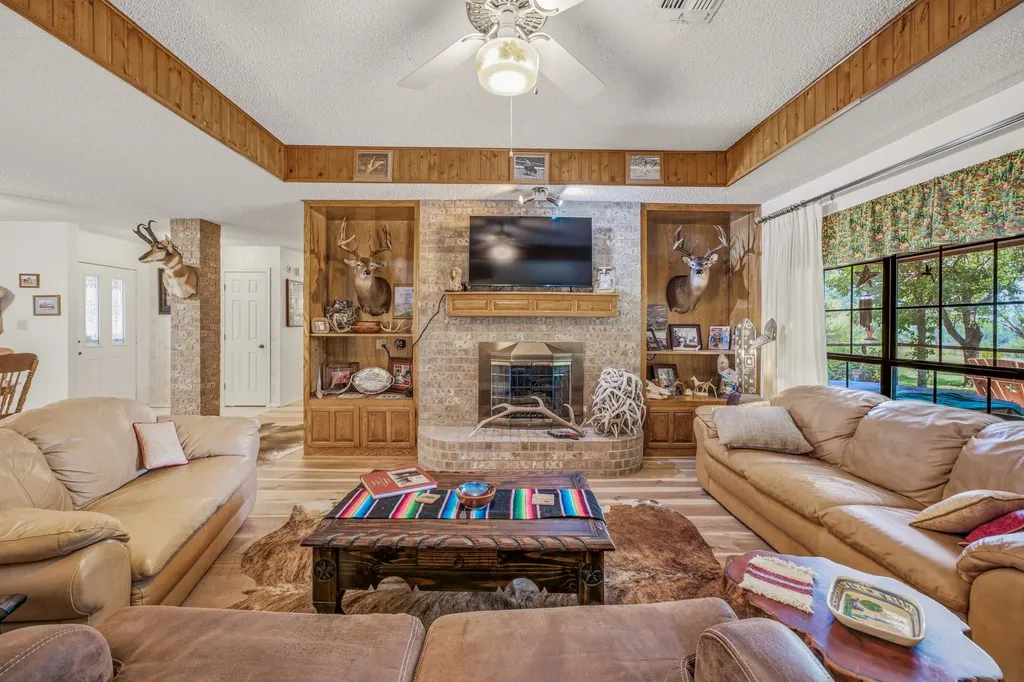 4527 S Keller Road Mineral Wells TX 76067
