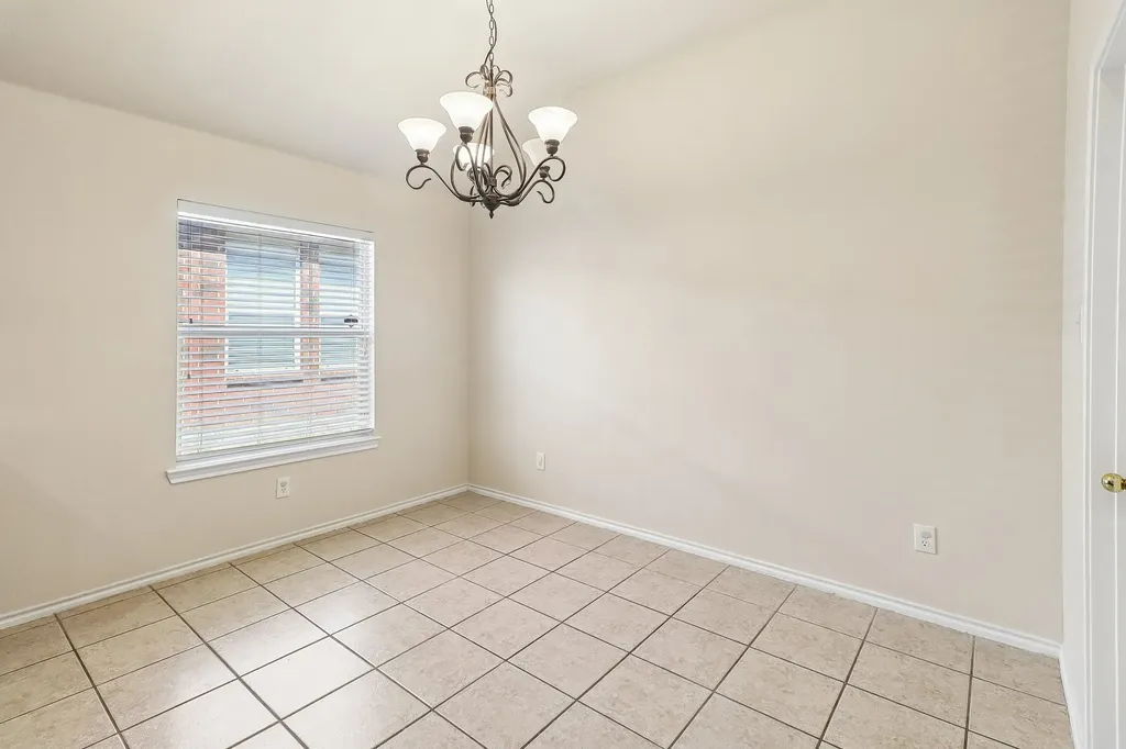 6008 Marsh Rail Drive Denton TX 76208