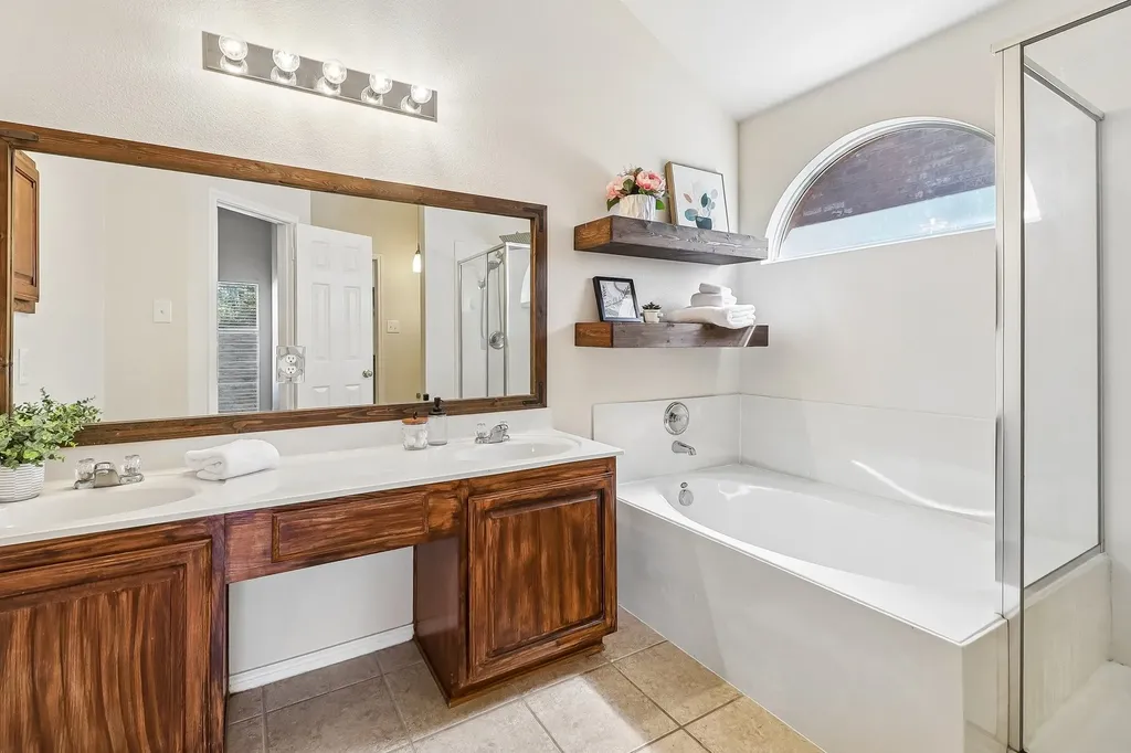 6008 Marsh Rail Drive Denton TX 76208