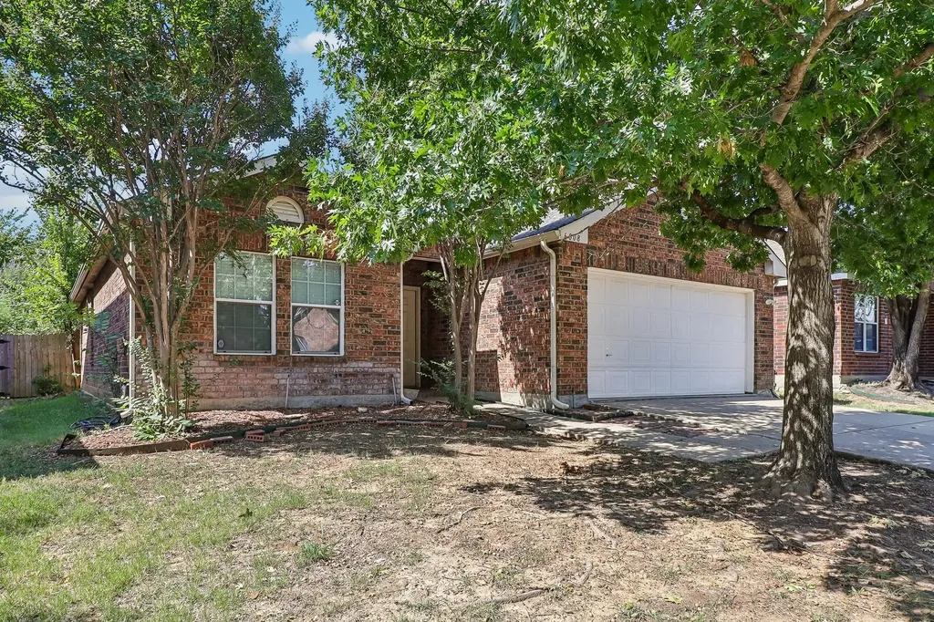 6008 Marsh Rail Drive Denton TX 76208
