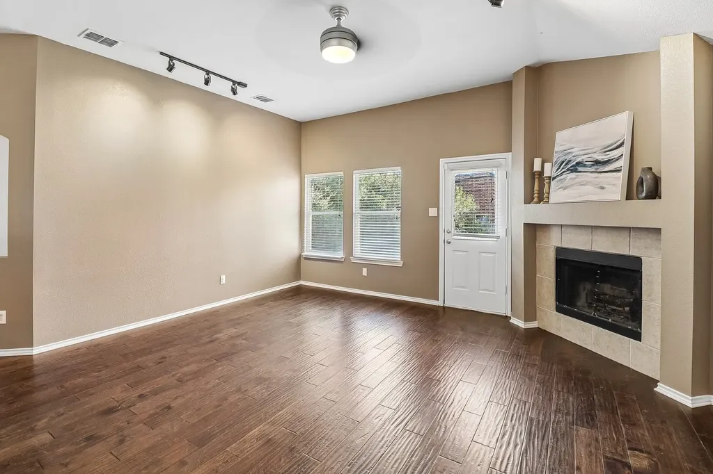 6008 Marsh Rail Drive Denton TX 76208