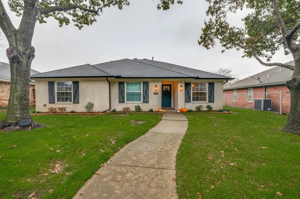 708 Stoneybrook Drive Wylie TX 75098