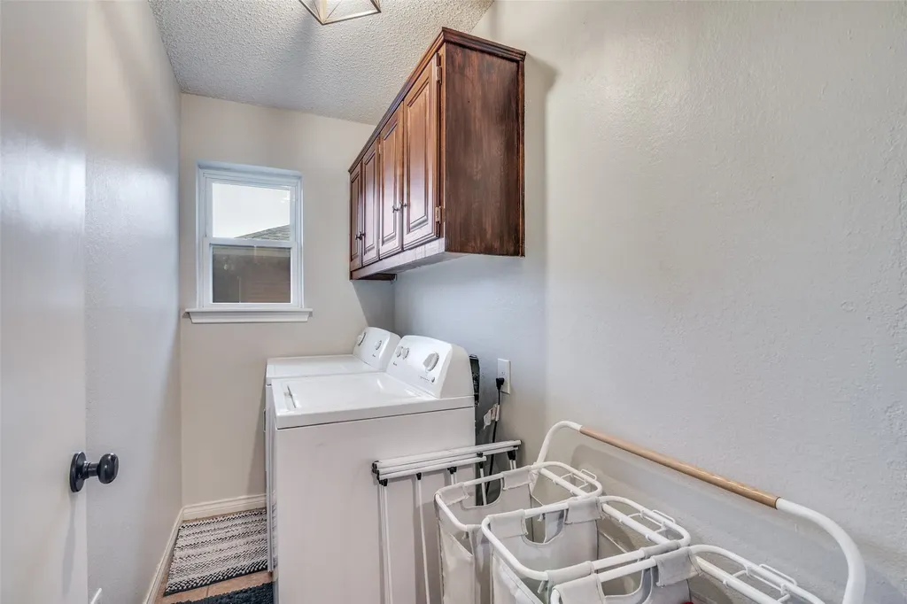 708 Stoneybrook Drive Wylie TX 75098