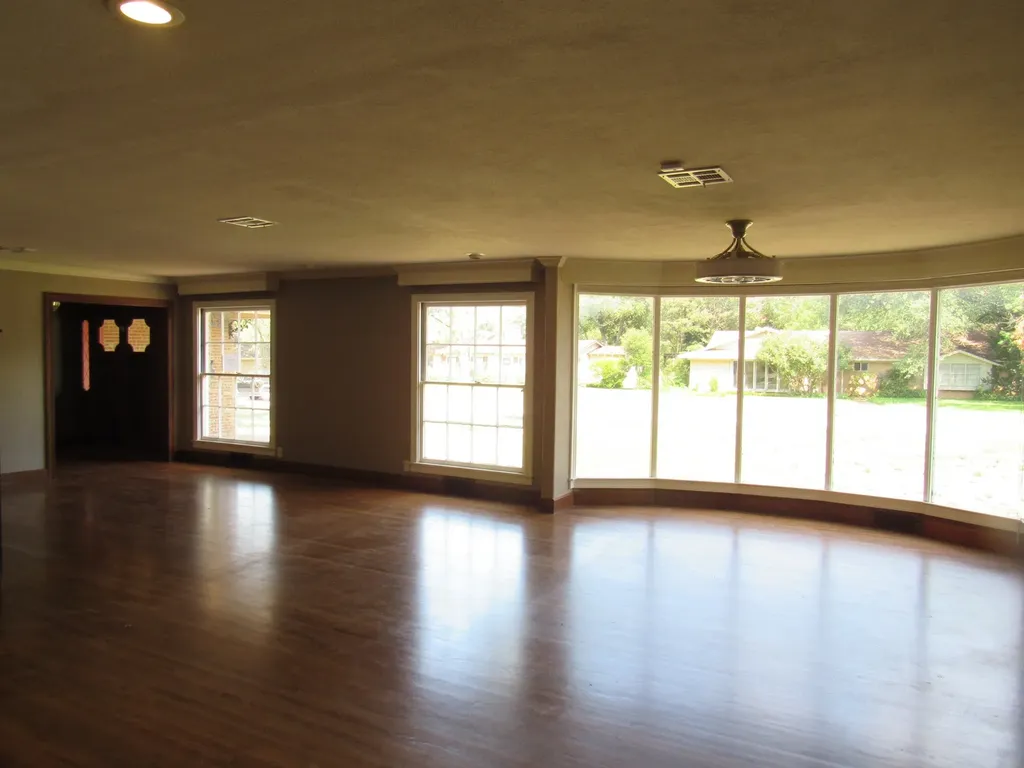 3300 Oakridge Lane Waco TX 76708