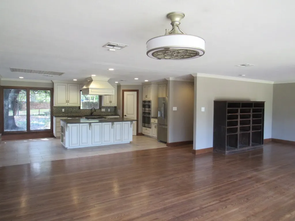 3300 Oakridge Lane Waco TX 76708