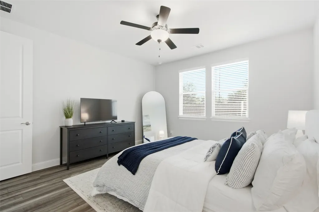 2724 Acadia Drive Corinth TX 76210