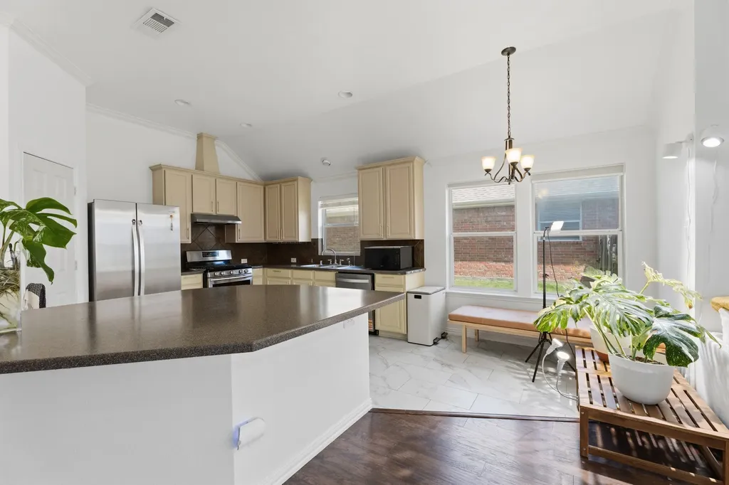 4507 Fox River Trail Arlington TX 76017
