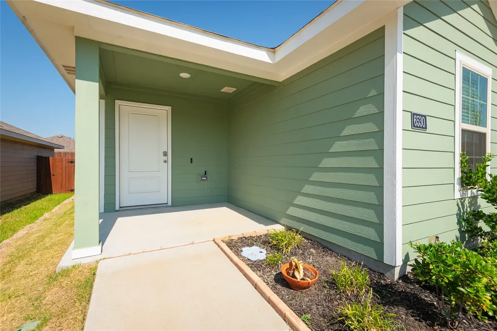 6530 Diver Street Princeton TX 75407