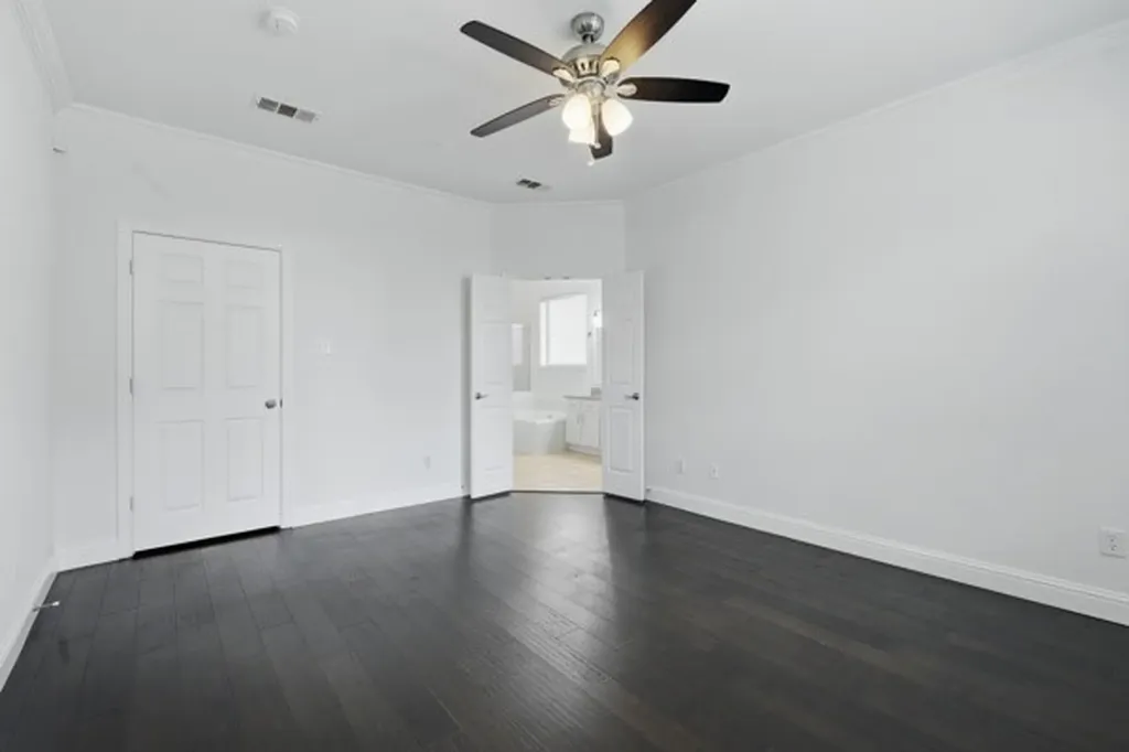 6974 Shoreview Grand Prairie TX 75054