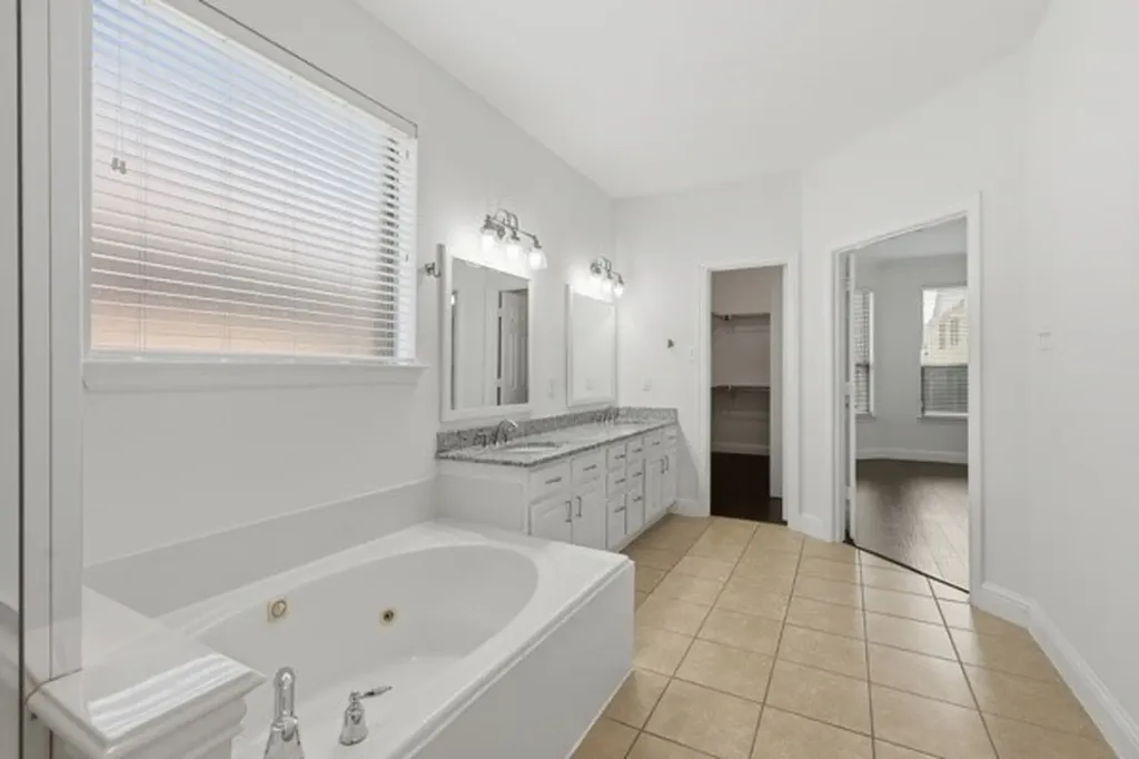 6974 Shoreview Grand Prairie TX 75054