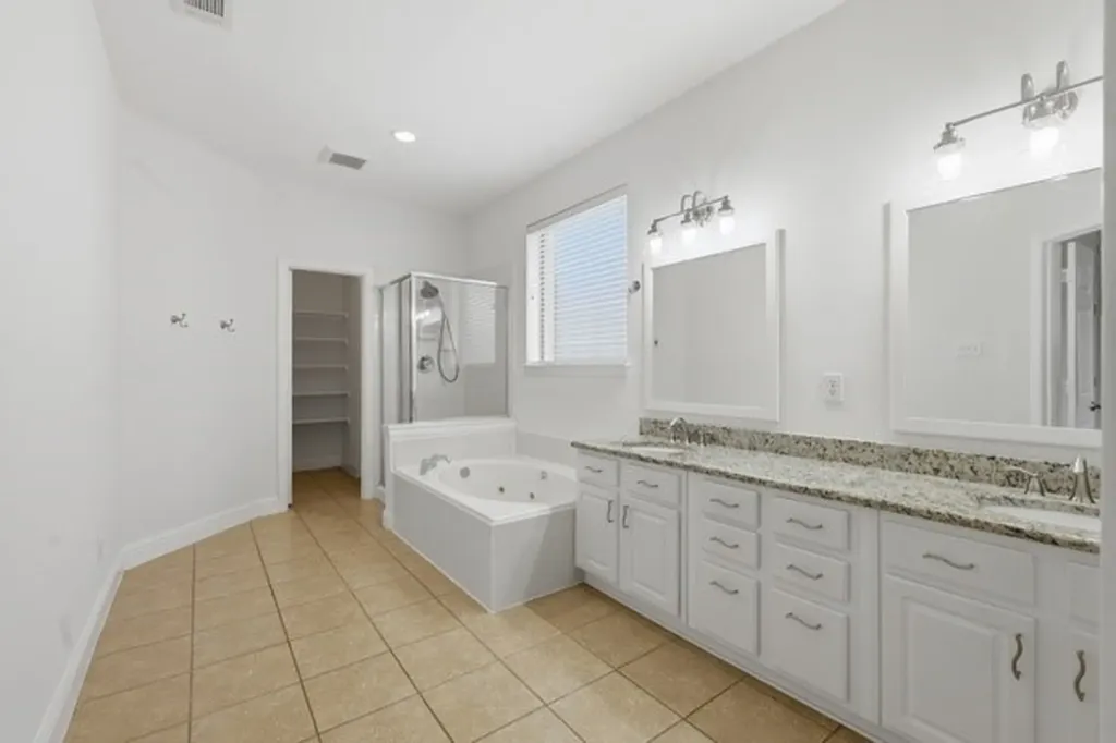 6974 Shoreview Grand Prairie TX 75054
