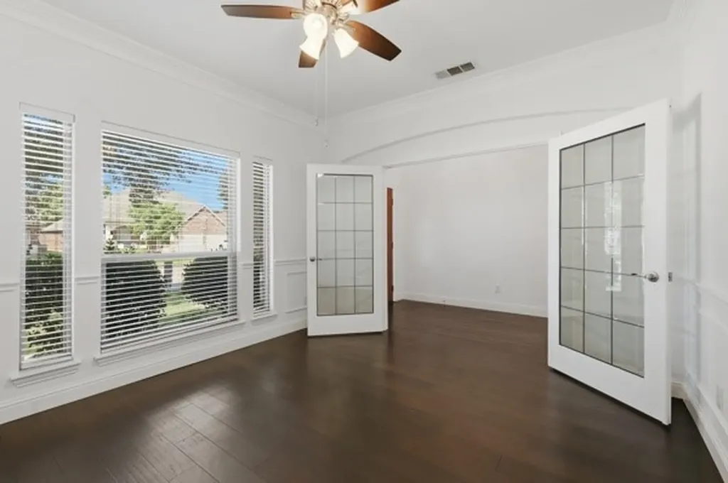 6974 Shoreview Grand Prairie TX 75054