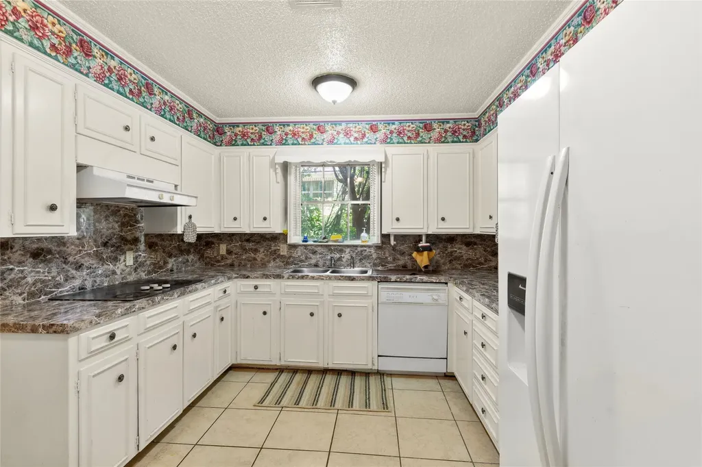 2641 Woodmont Circle Waco TX 76710