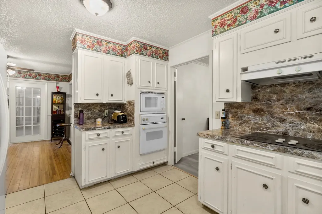 2641 Woodmont Circle Waco TX 76710