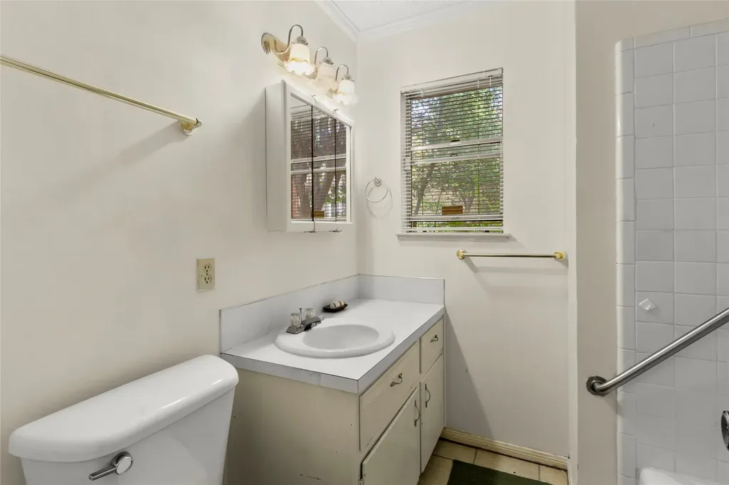 2641 Woodmont Circle Waco TX 76710