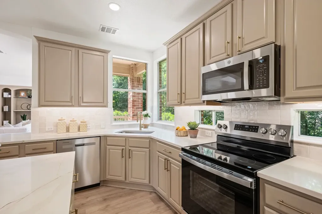 5212 Stone Brooke Crossing Mckinney TX 75072
