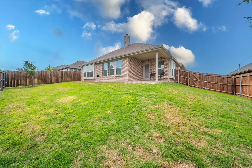 1828 Abelia Lane Weatherford TX 76086