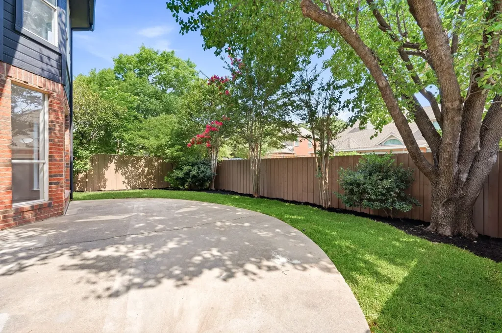 2025 Houlton Lane Plano TX 75025