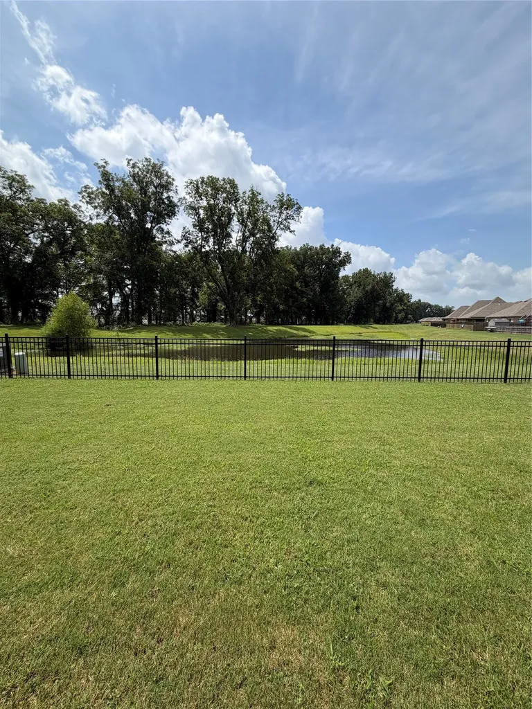 457 Mangrove Lane Bossier City LA 71111