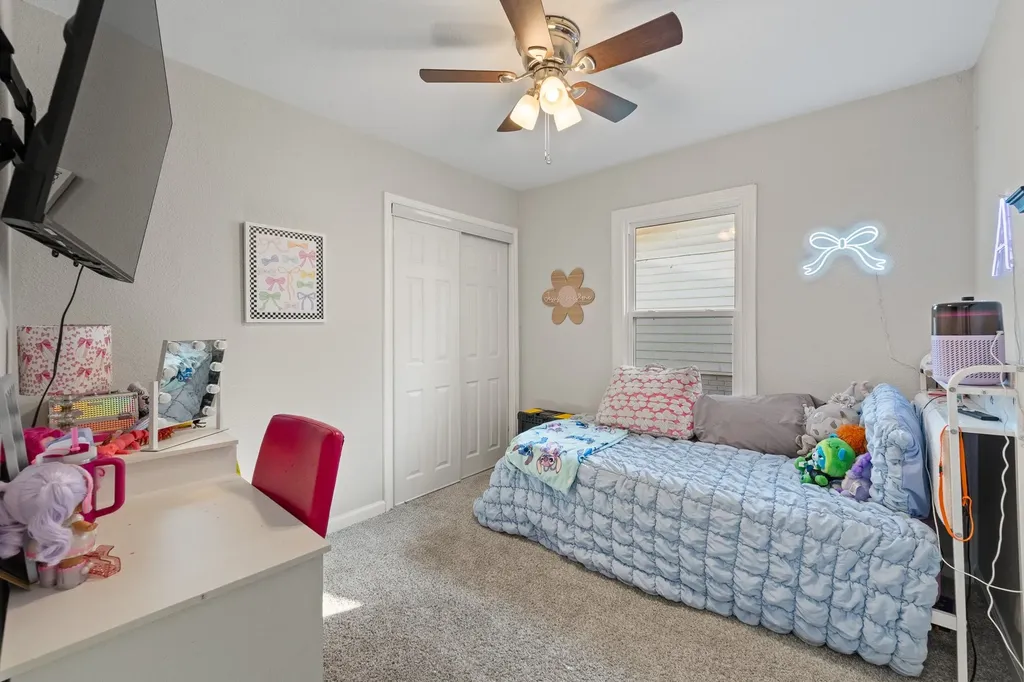 809 Phillips Street Cleburne TX 76033
