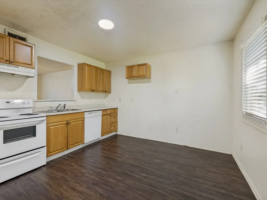 1408 Arvel Circle Reno TX 76020
