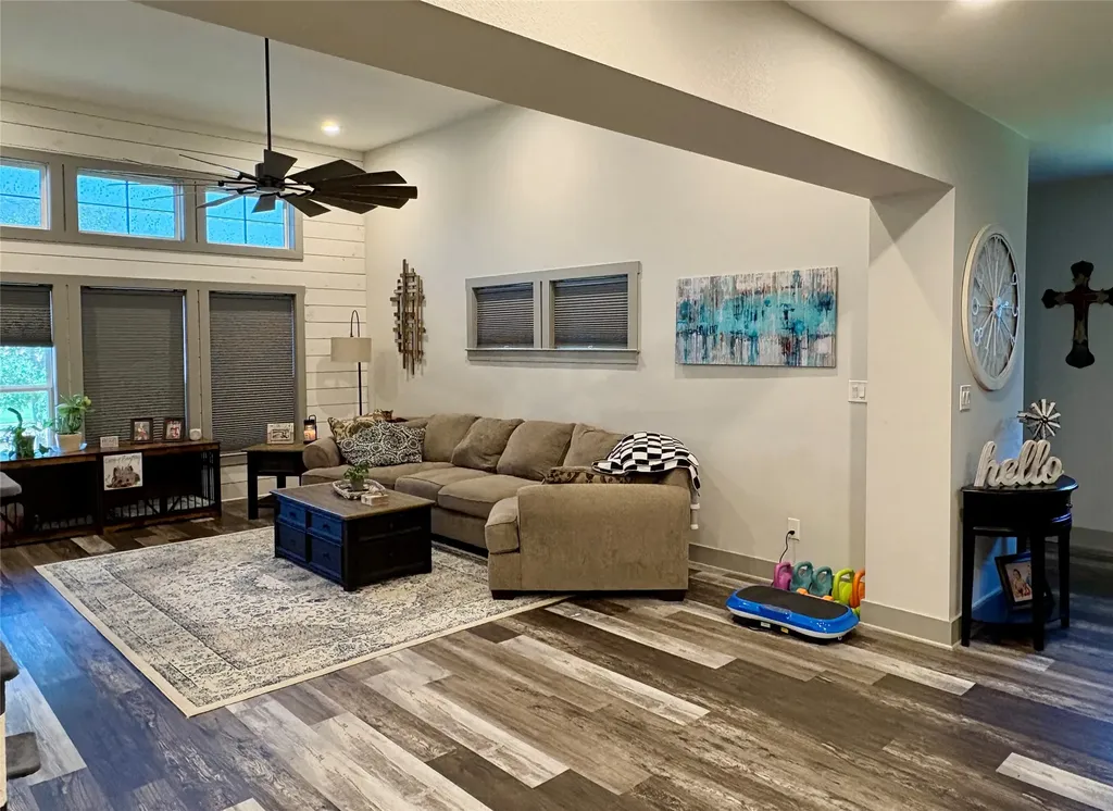 4709 Dry Creek Road Sherman TX 75092